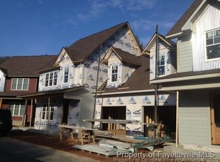 W Connecticut Ave, Southern Pines, NC 28387