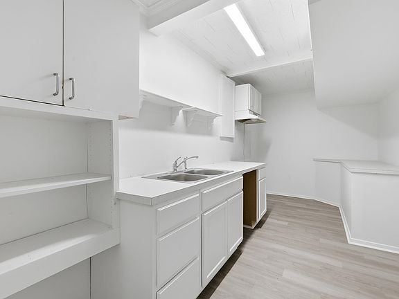 3rd image of 6688 W Main St #1