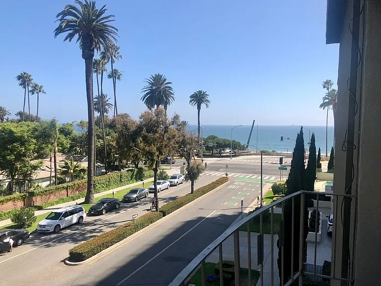 123 California Ave — Photo 49