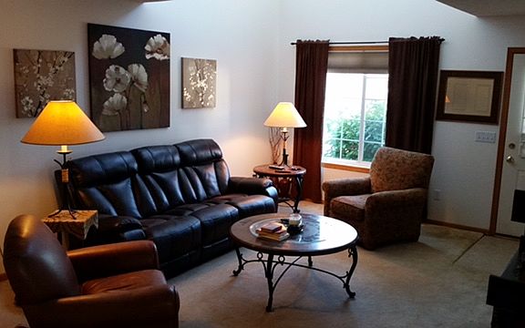 3rd image of 15743 Flackwood Ave