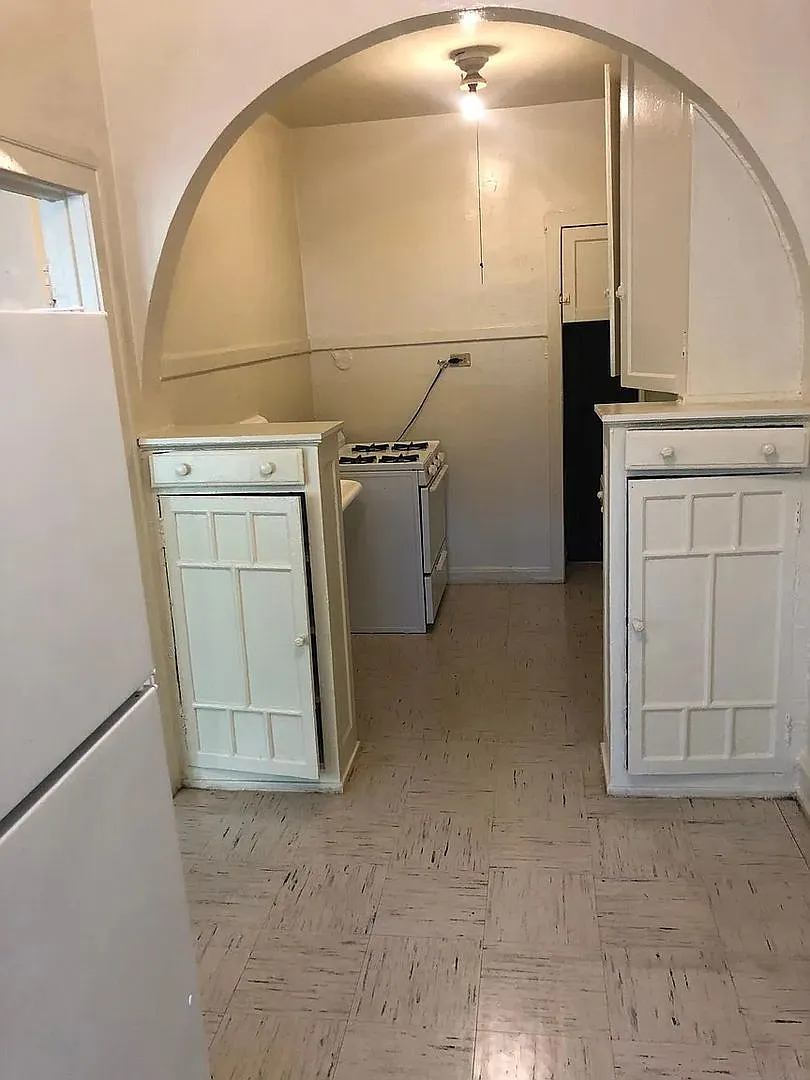 5140 S Woodlawn Ave — Photo 2