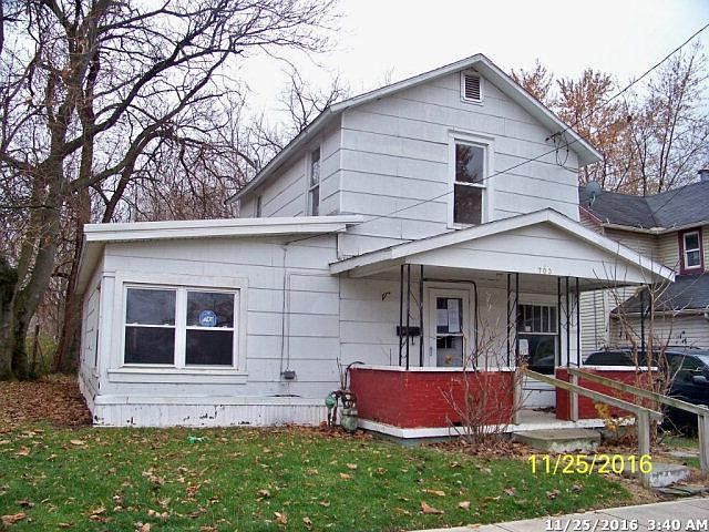 1st image of 703 Silver St