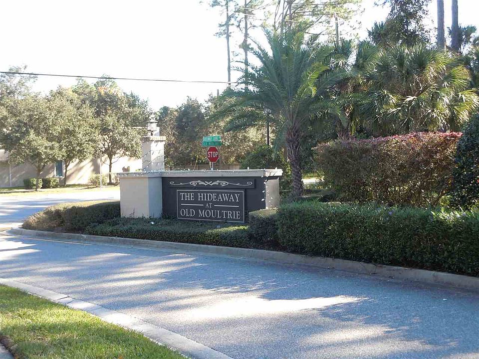 1st image of 909 S Garden Lake Dr