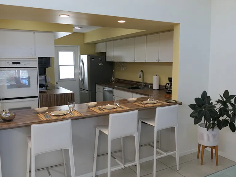2348 S Skyview Dr — Photo 8