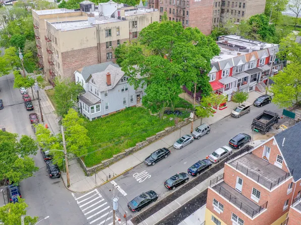 3102 Kingsbridge Ter, Bronx, NY 10463
