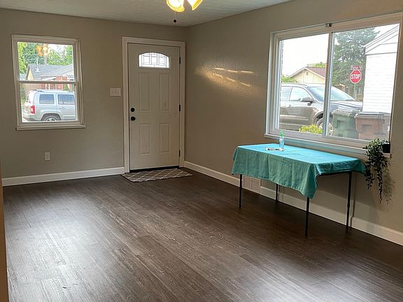 2nd image of 3904 Fulton Ave