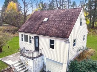 3 Shotwell Rd, Newton, NJ 07860