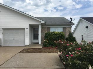1752 Summergate Estates Dr, Saint Charles, MO