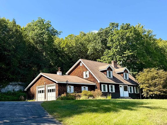 2nd image of 137 Newton Hills Road