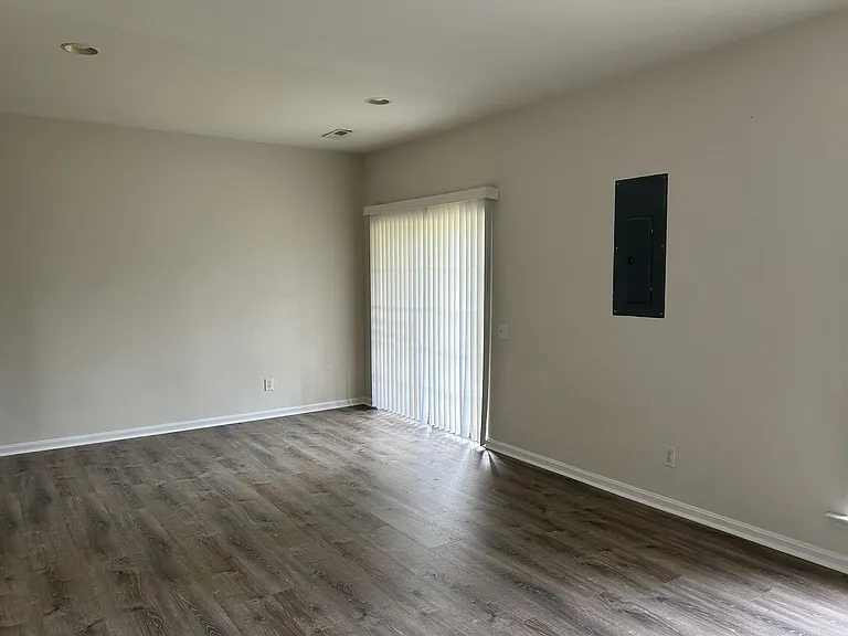 33 Cornerstone Ct — Photo 42