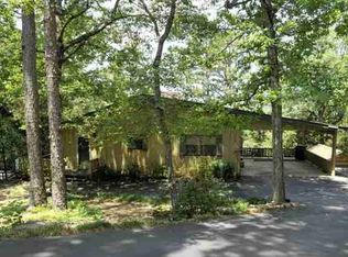 350 Lake Forest Estate Rd, Tumbling Shoals, AR 72581