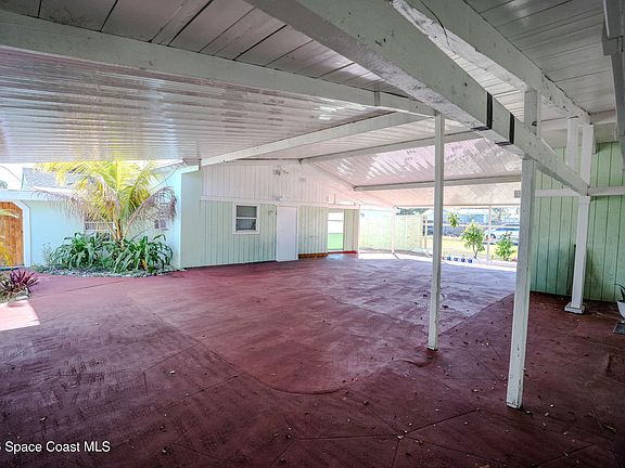 5th image of 2581 Spence Dr NE
