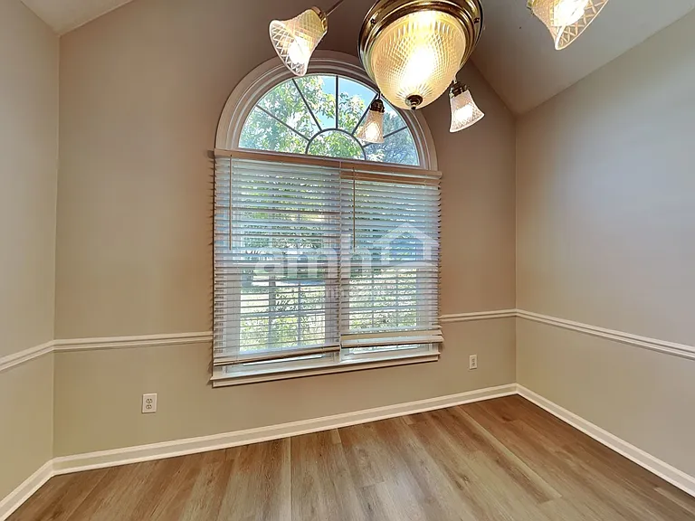 1947 Walden Park Dr — Photo 5