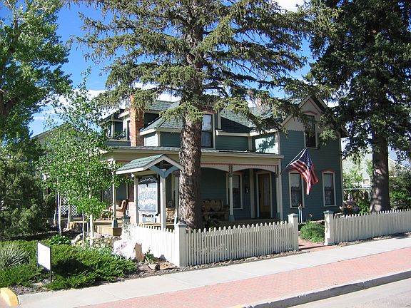 2nd image of 501 W Main St