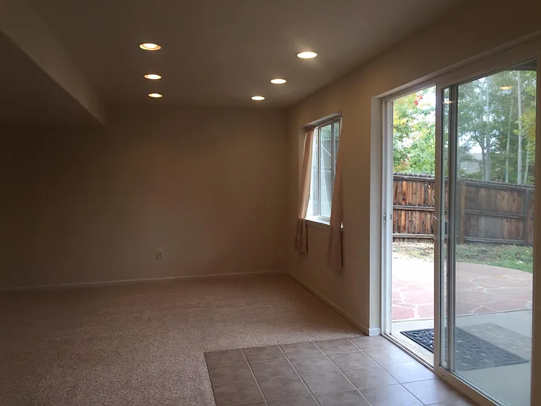 923 Grays Peak Dr — Photo 56