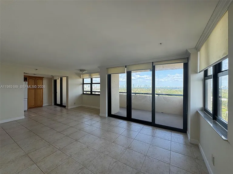 2555 Collins Ave #2002 — Photo 5