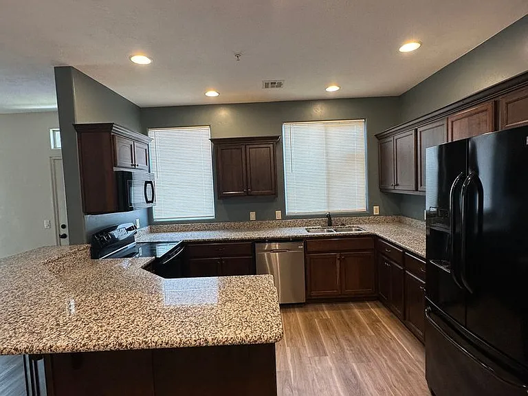 1177 Northfield Rd #38 — Photo 9