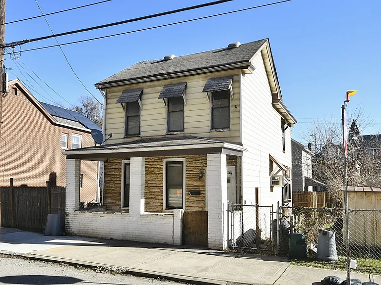 208 Pattison Ave #1 — Photo 2