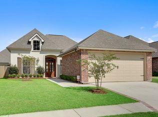 3223 Timber Grove Dr, Baton Rouge, LA 70816