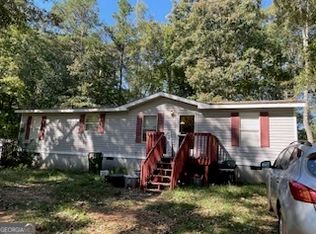 128 W Lakeview Dr, Temple, GA 30179