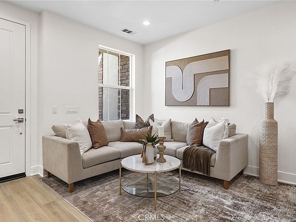 3rd image of 5 Piara St