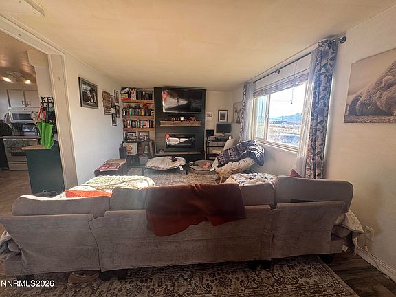 2nd image of 6455 Solar Dr