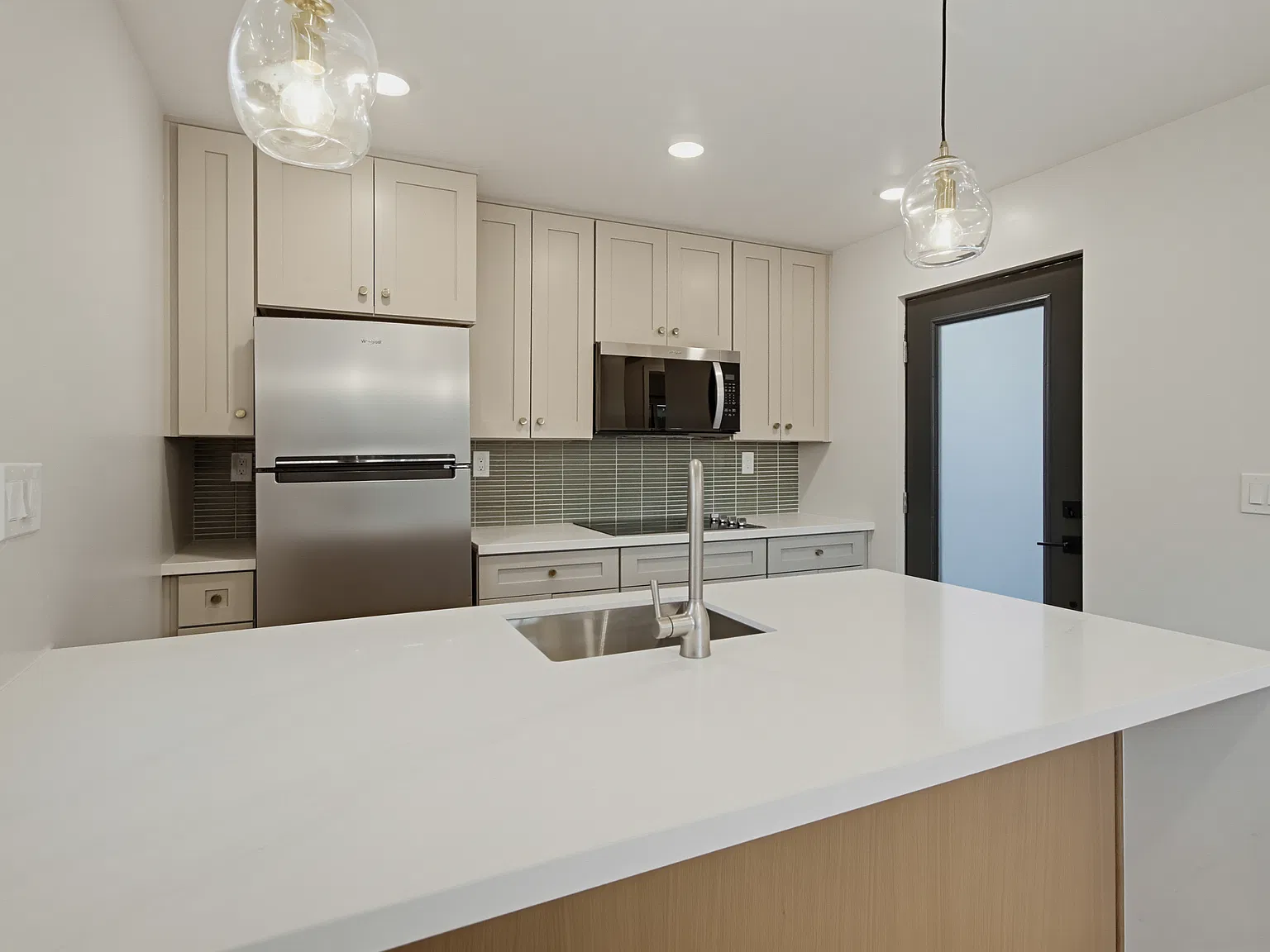 4894-4898 Doliva Dr — Photo 3