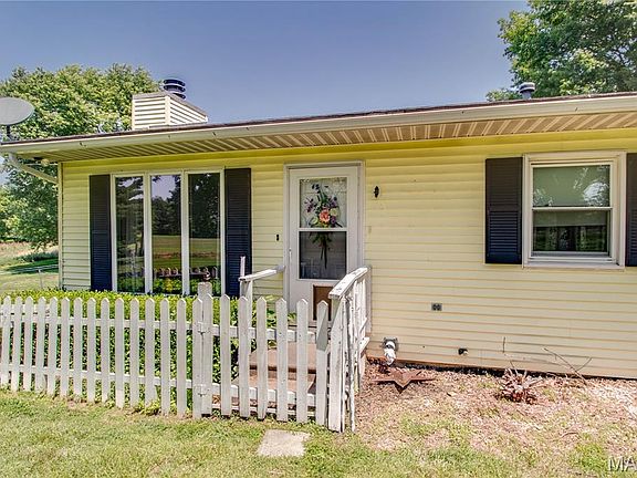 5th image of 25078 White Rose Ln