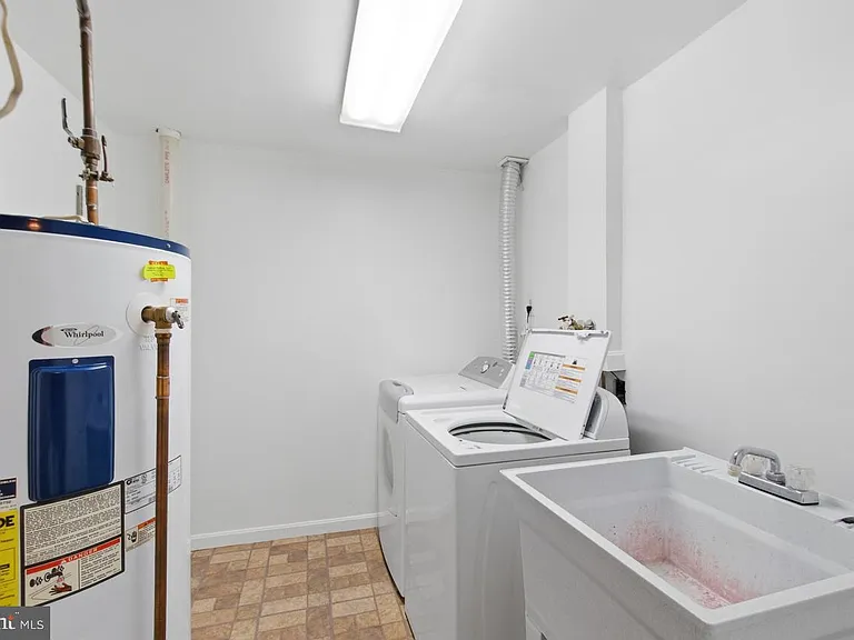 6606 Greenleigh Ln — Photo 31