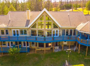 133 Walnut Dr, Deer Lodge, TN 37726