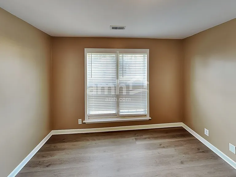 705 Milbridge Ct — Photo 13