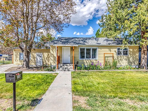 3rd image of 108 Woodlawn Dr