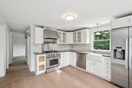 Cedar Crest Pl-1406-010.jpg