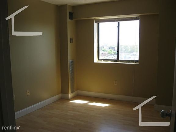 internal_unit_photo_627904_0.6875