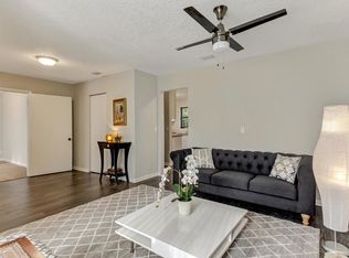 8521 Howell Dr, Jacksonville, FL 32208