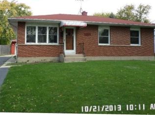 2214 Cedar St, Rolling Meadows, IL 60008