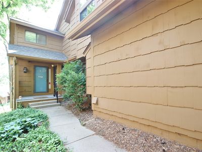 7047 Oak Brook Dr, Urbandale, IA, 50322