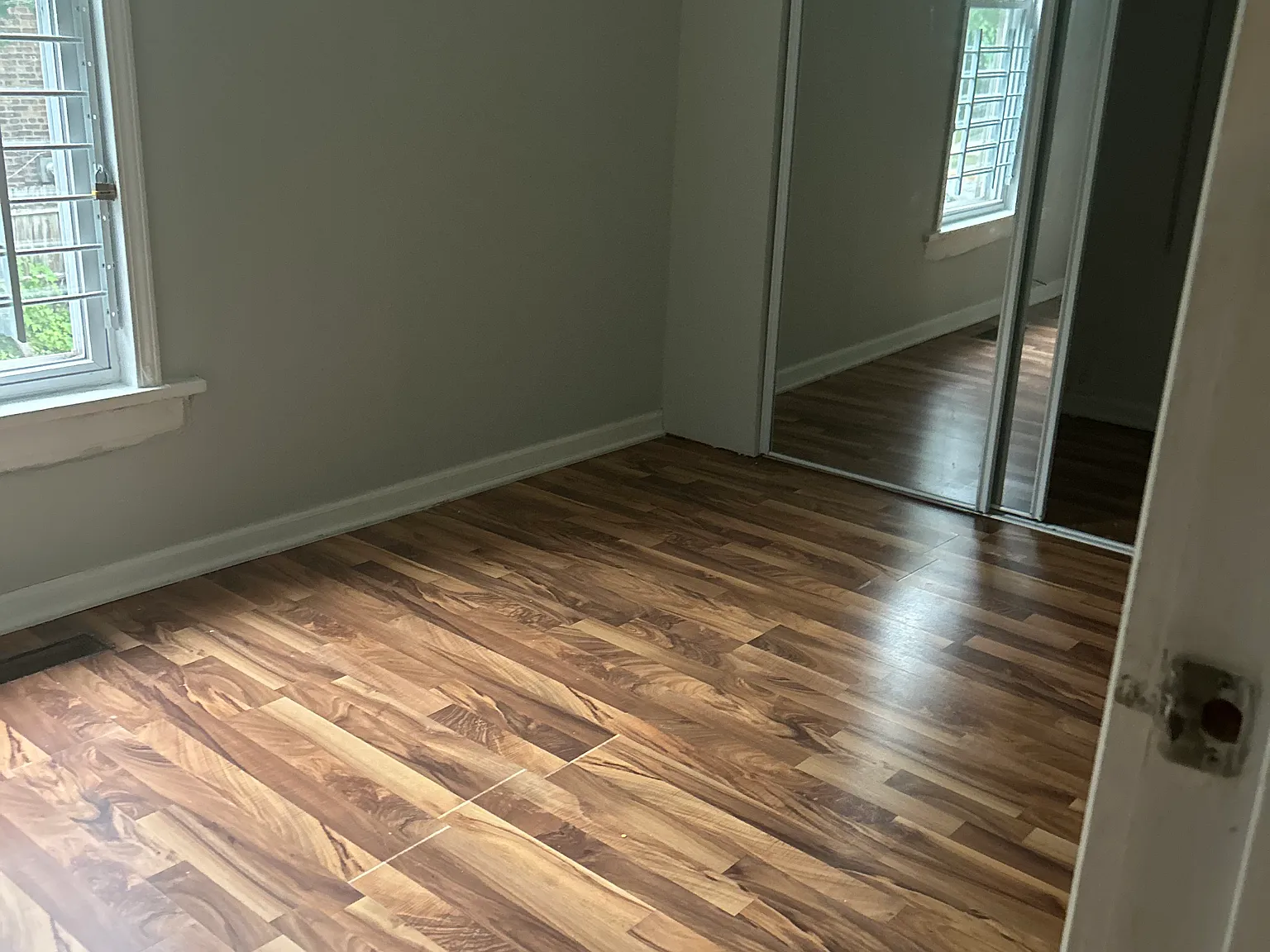 3 bed, $1,500 — Photo 3