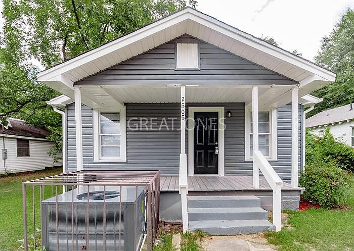 1st image of 2505 11th St E