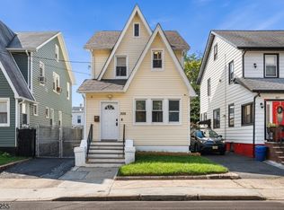 305 Ellery Ave, Newark, NJ