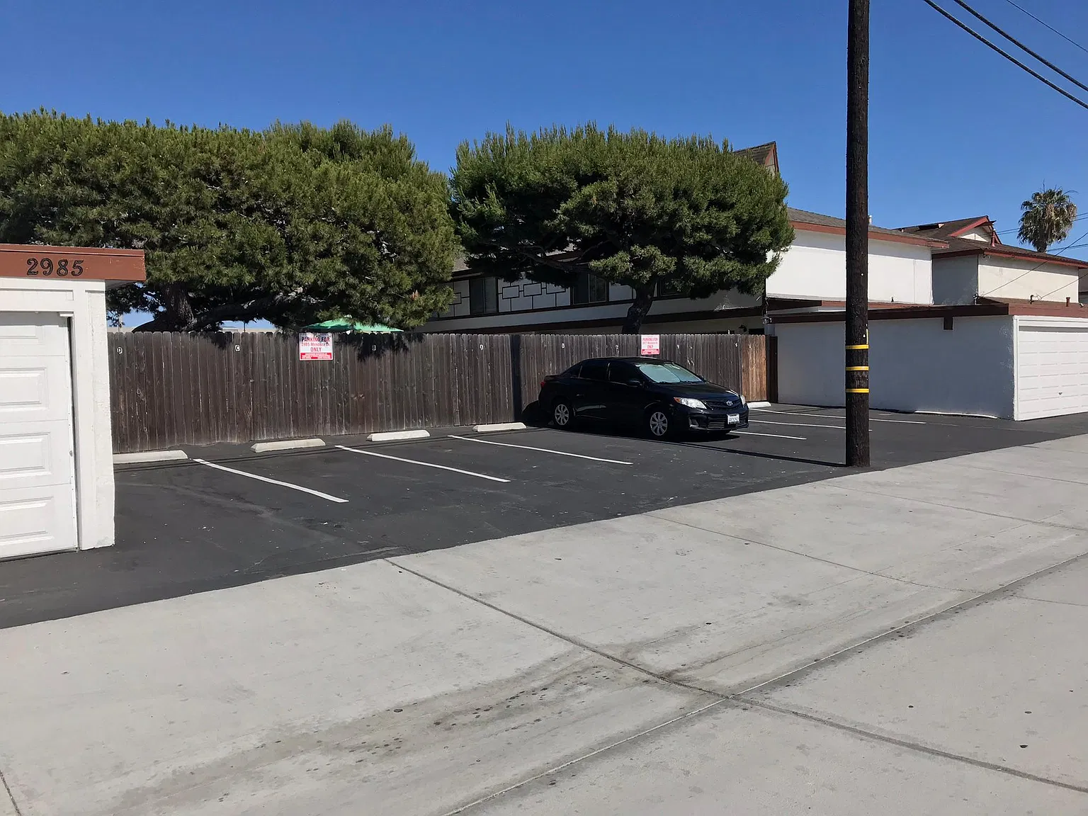 2977 Mendoza Dr — Photo 2