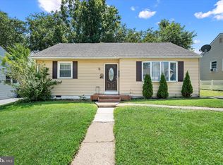 28 Gail Rd, New Castle, DE 19720