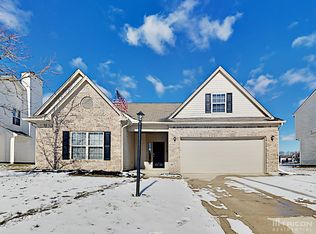 526 Alton Dr, Greenwood, IN