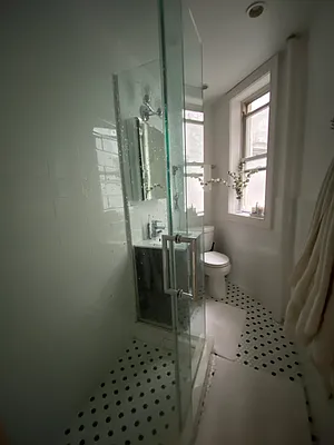 Rented by Avenue Sotheby's International Realty | media 7