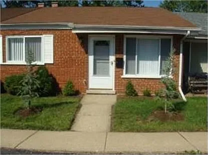 695 Dulles Rd APT C photo 1
