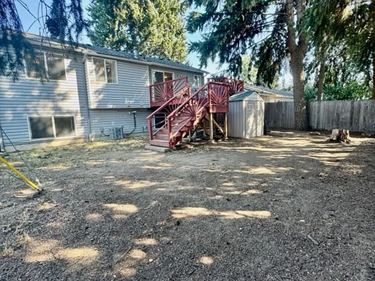 674 E Red Fir Ln — Photo 17