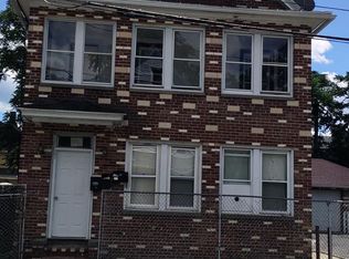 21 Chapel St #2, Springfield, MA 01109