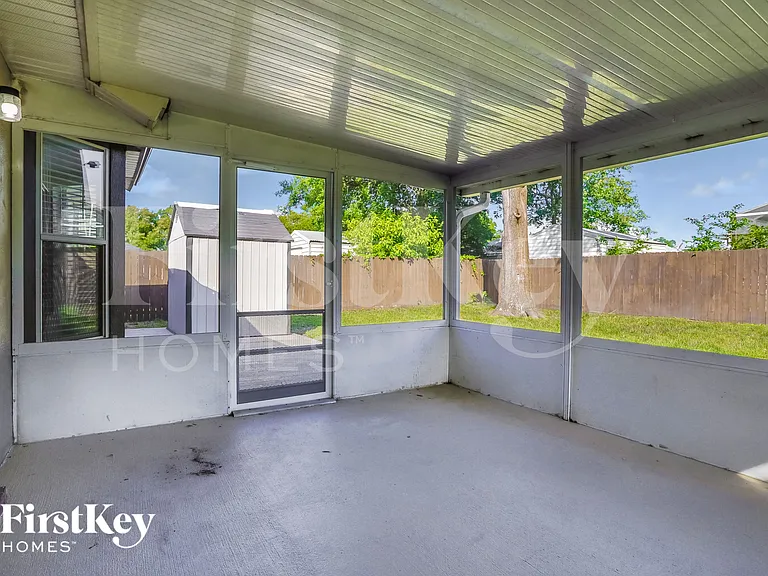 1913 Belhaven Dr — Photo 7