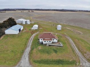 212 County Road 2100 E, Washburn, IL 61570