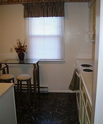 Dining Room to Kitchen